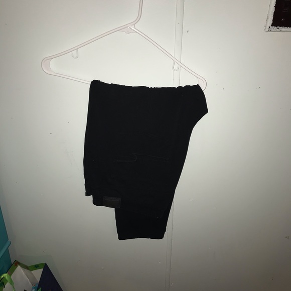 Jeans - Picture 2 of 3